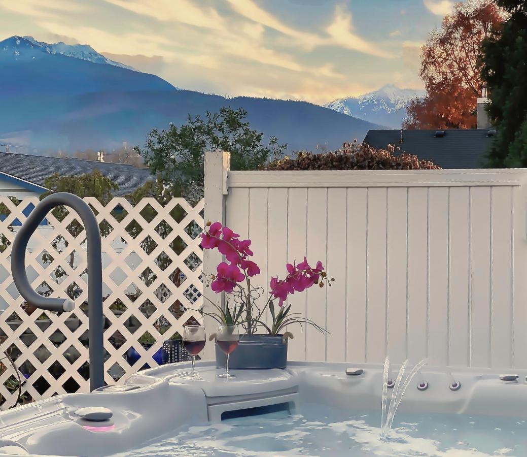 The Victorian Spa Retreat Port Angeles Dış mekan fotoğraf